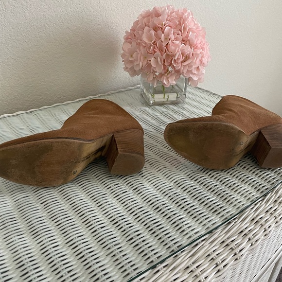Brown suede slip in booties - Picture 2 of 5